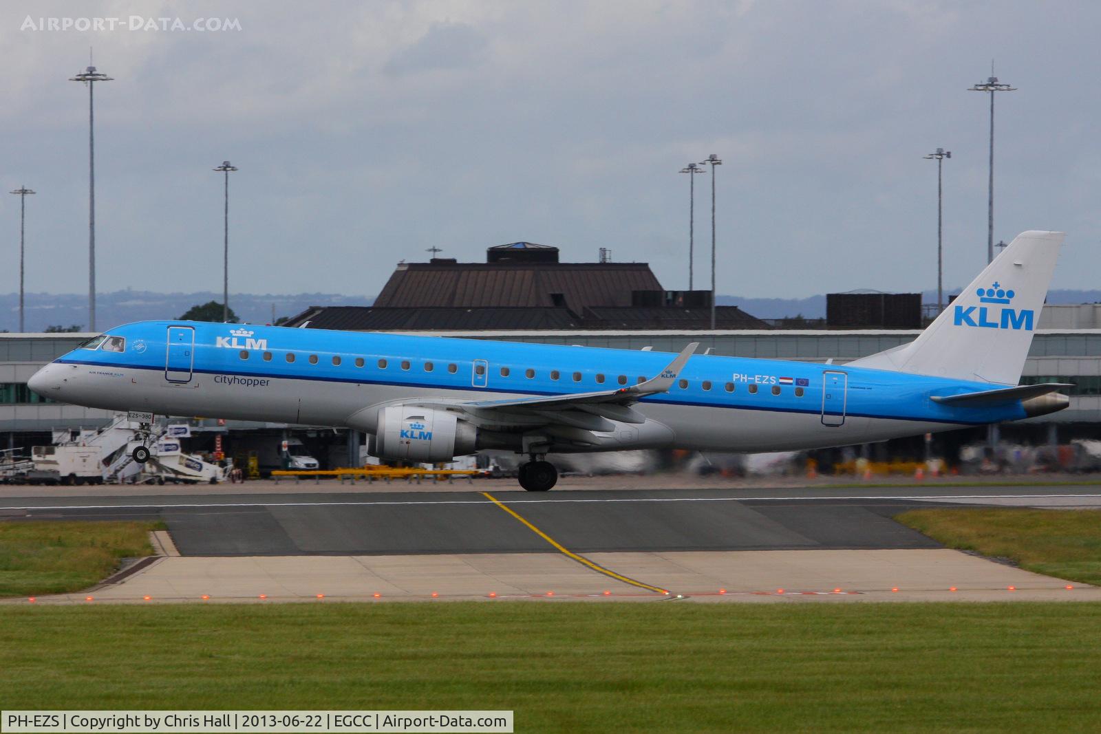 PH-EZS, 2010 Embraer 190LR (ERJ-190-100LR) C/N 19000380, KLM Cityhopper