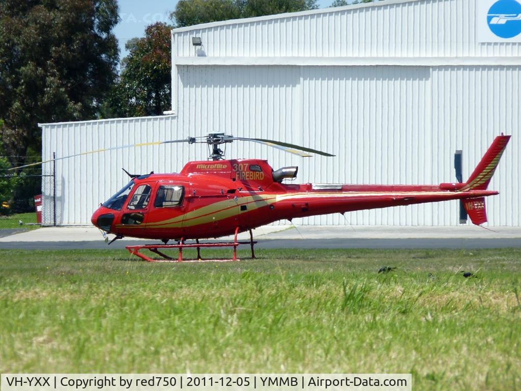 VH-YXX, 2003 Eurocopter AS-350B-3 Ecureuil Ecureuil C/N 3739, VH-YXX at Moorabbin.