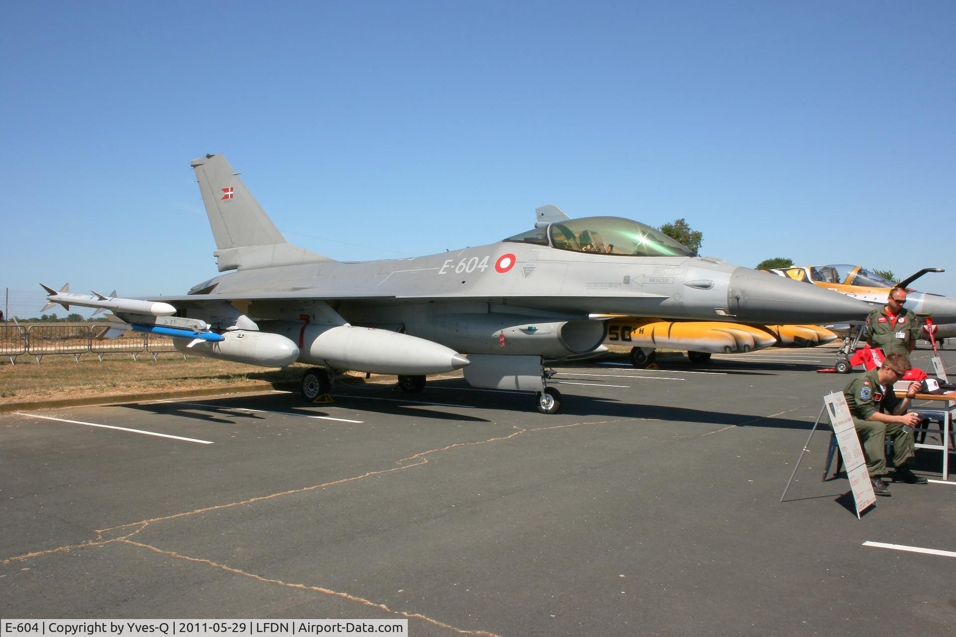 E-604, 1982 SABCA F-16AM Fighting Falcon C/N 6F-39, SABCA F-16AM Fighting Falcon, Rochefort-St Agnant AB 721 (LFDN-RCO)