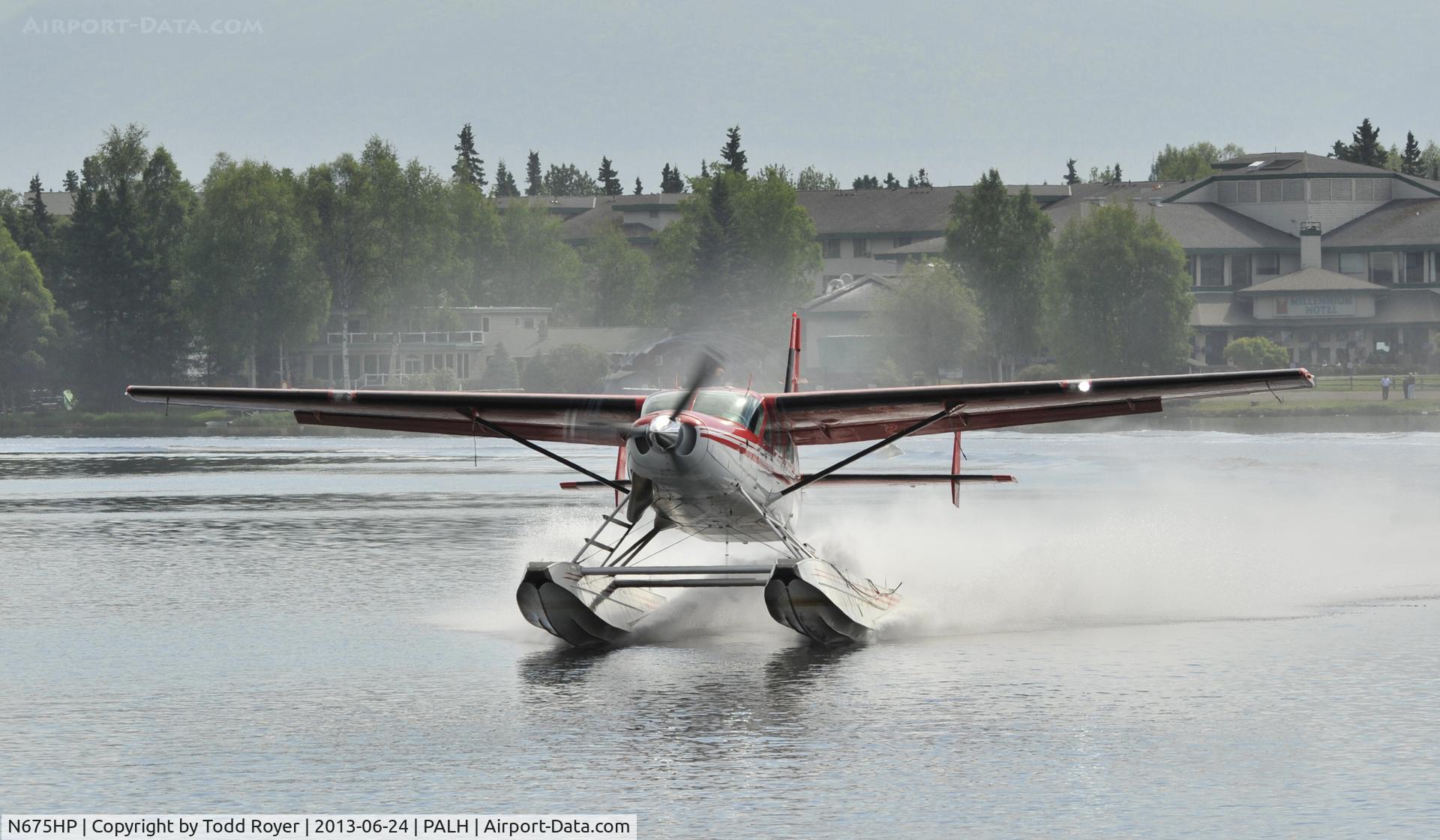 N675HP, 1998 Cessna 208 Caravan I C/N 20800289, Departing Lake Hood