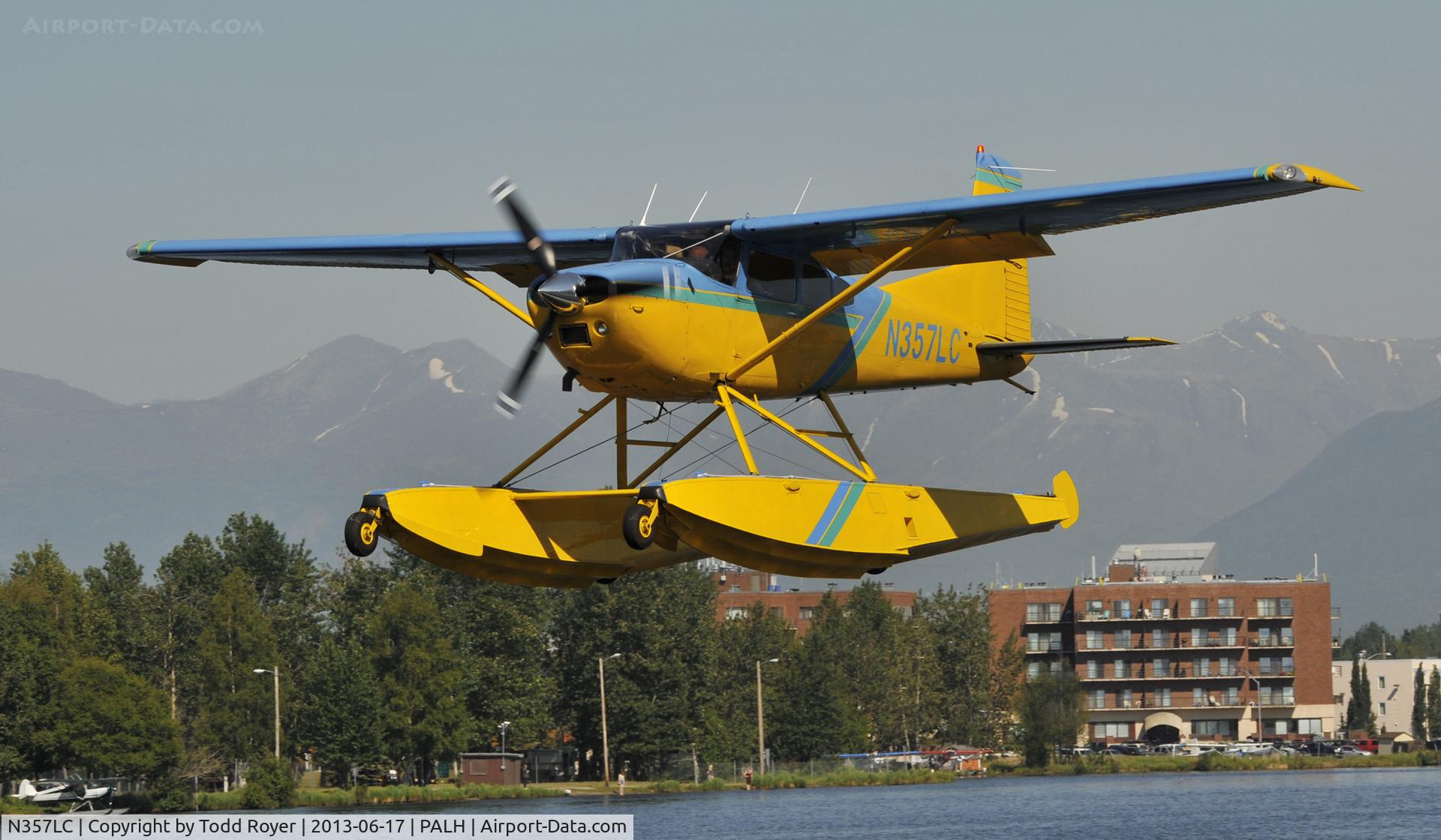 N357LC, 1981 Cessna A185F Skywagon 185 C/N 18504295, Landing at Lake Hood