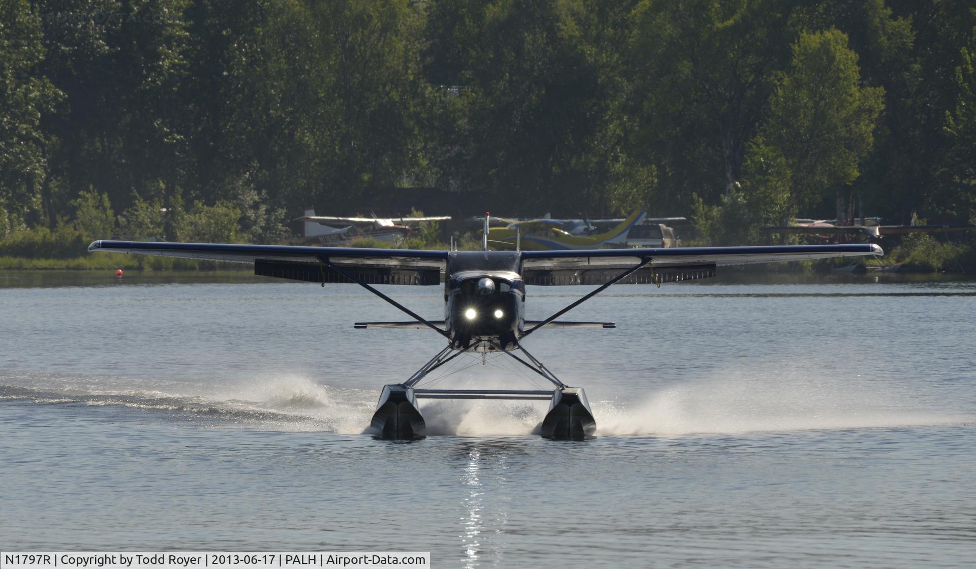 N1797R, 1981 Cessna U206G Stationair C/N U20606331, Departing Lake Hood