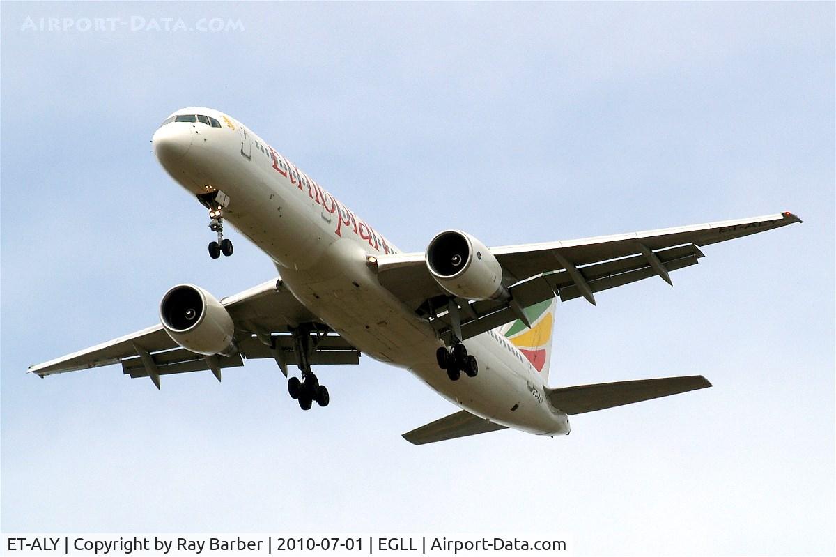 ET-ALY, 1997 Boeing 757-231 C/N 28480, ET-ALY   Boeing 757-231 [28480] (Ethiopian Airlines) Home~G 01/07/2010 On approach 27R . Now registered N989FD with Federal Express.