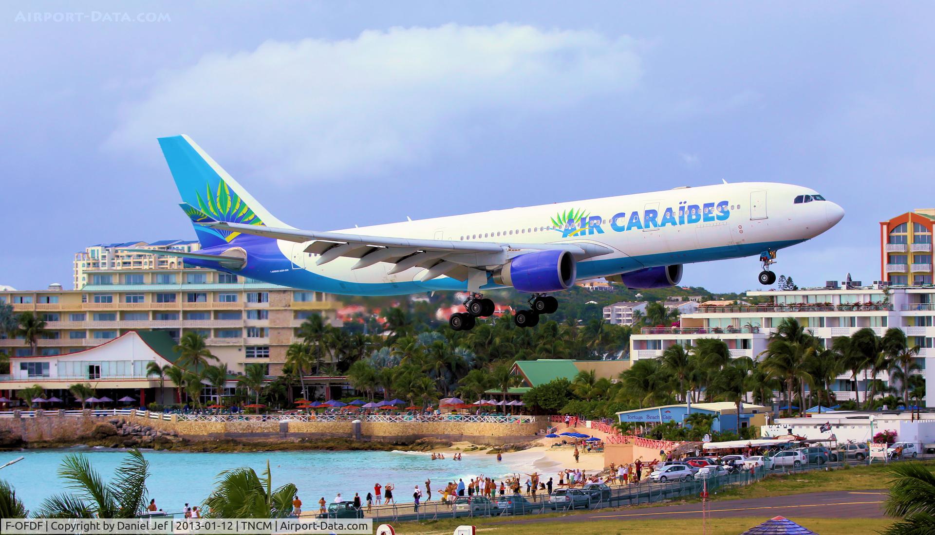 F-OFDF, 1999 Airbus A330-223 C/N 253, F-OFDF