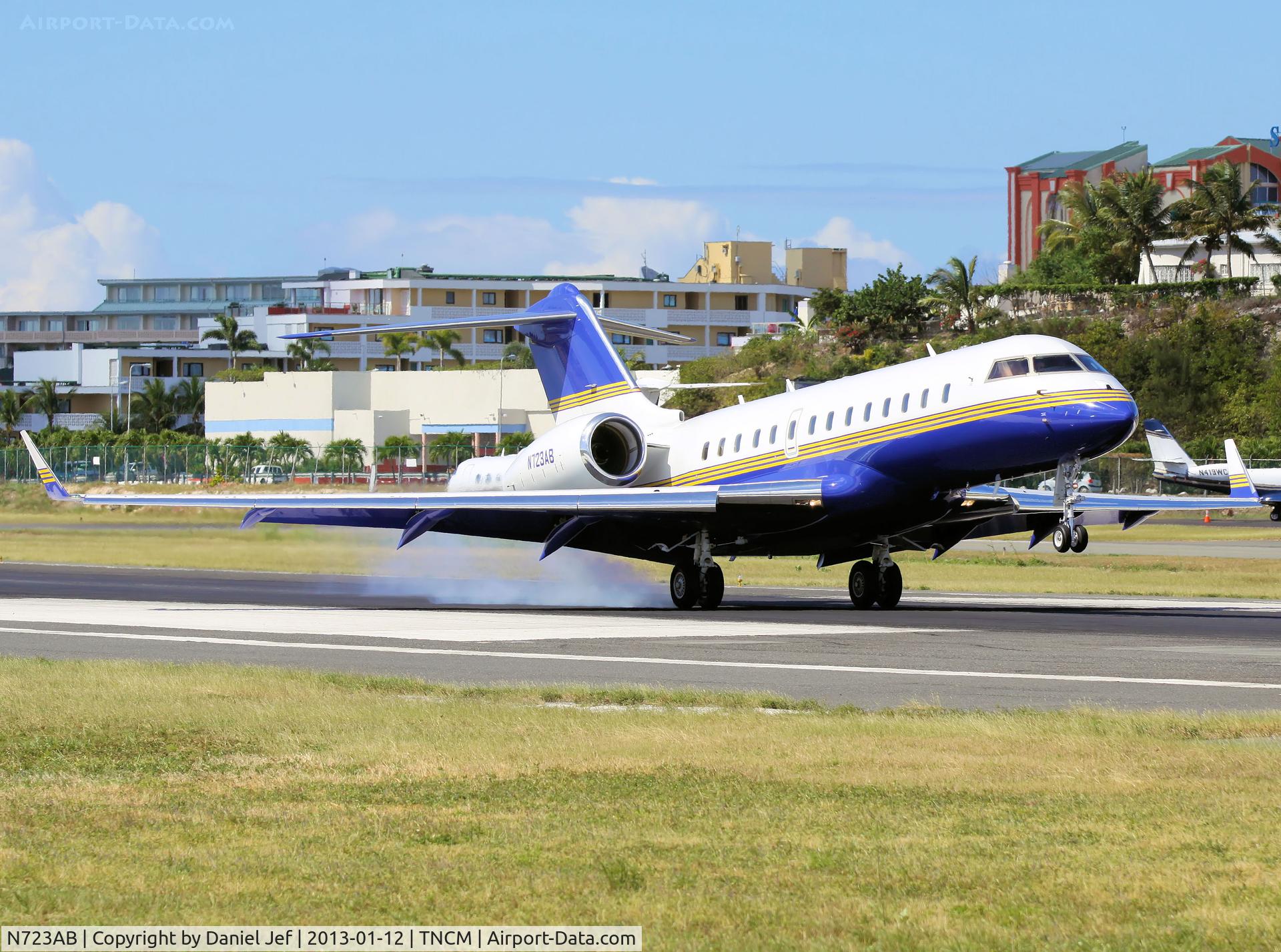 N723AB, 2006 Bombardier BD-700-1A11 Global 5000 C/N 9207, N723AB
