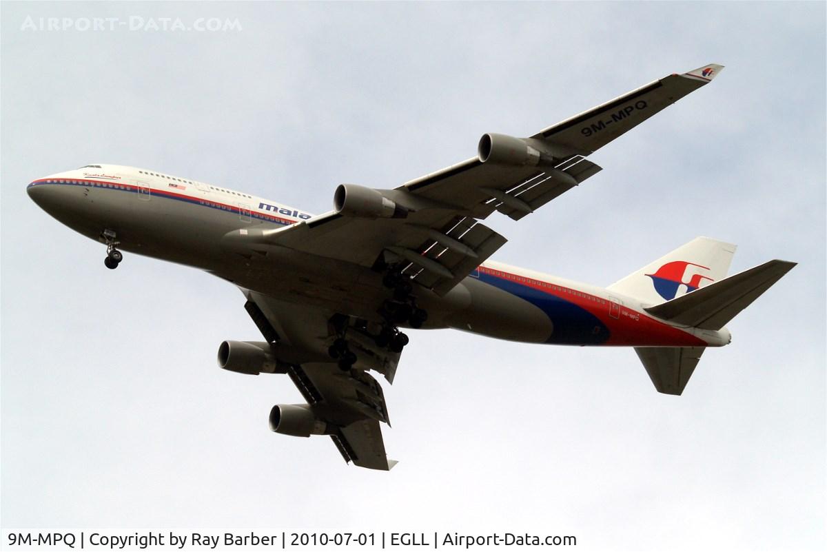 9M-MPQ, 2002 Boeing 747-4H6 C/N 29901, Boeing 747-4H6 [29901] (Malaysia Airlines) Home~G 01/07/2010. On approach 27R. Named 