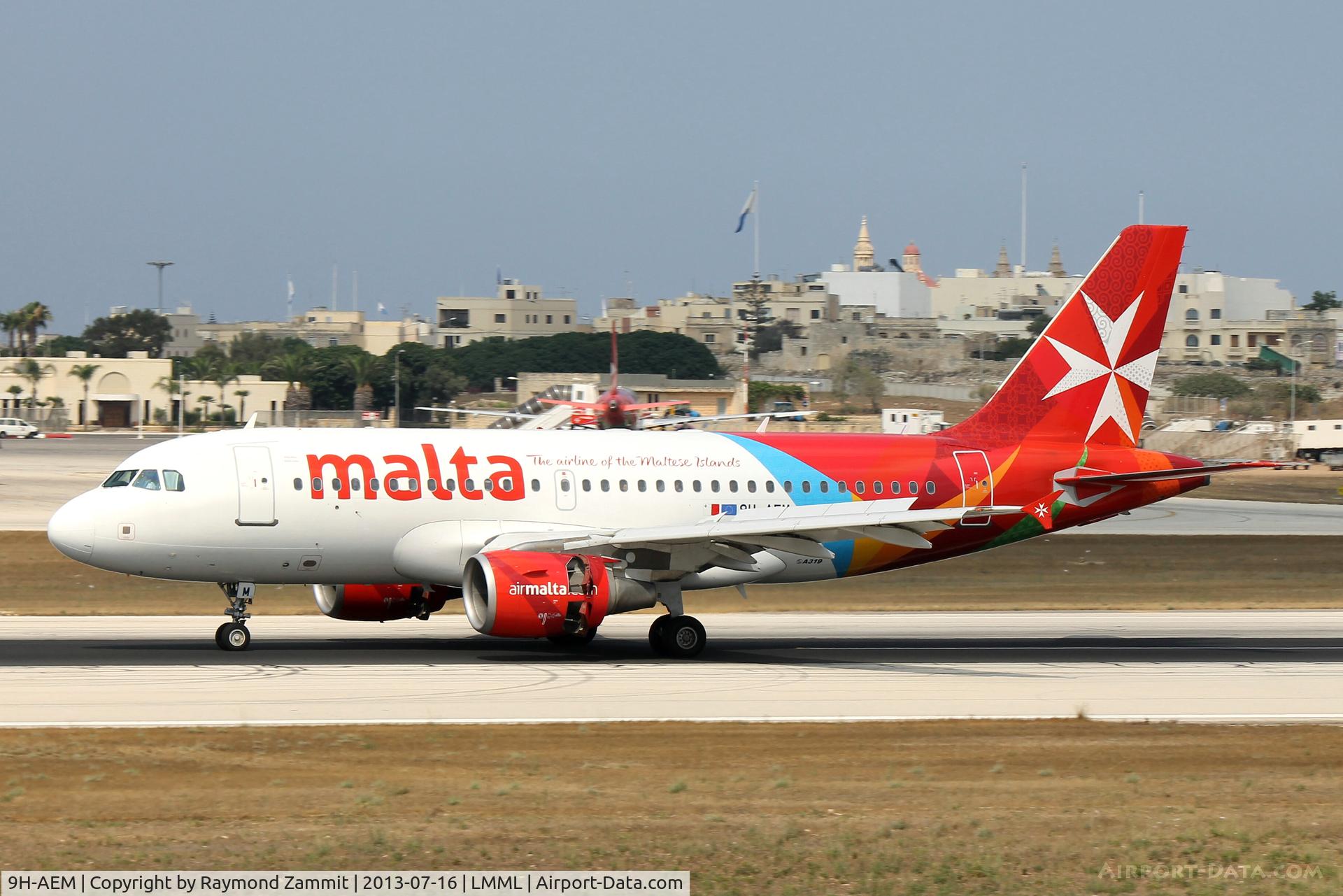 9H-AEM, 2005 Airbus A319-111 C/N 2382, A319 9H-AEM Air Malta