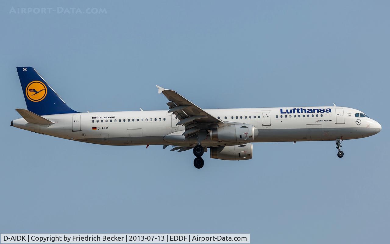 D-AIDK, 2011 Airbus A321-231 C/N 4819, on final at Frankfurt