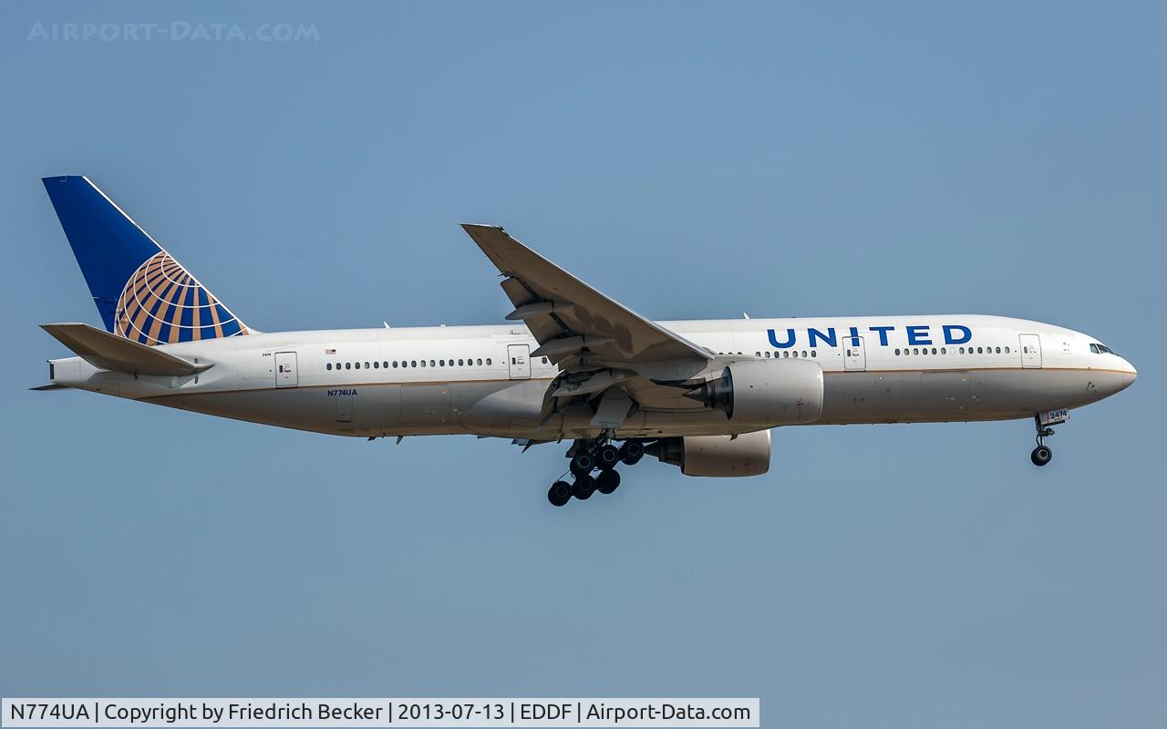 N774UA, 1996 Boeing 777-222 C/N 26936, on final at Frankfurt