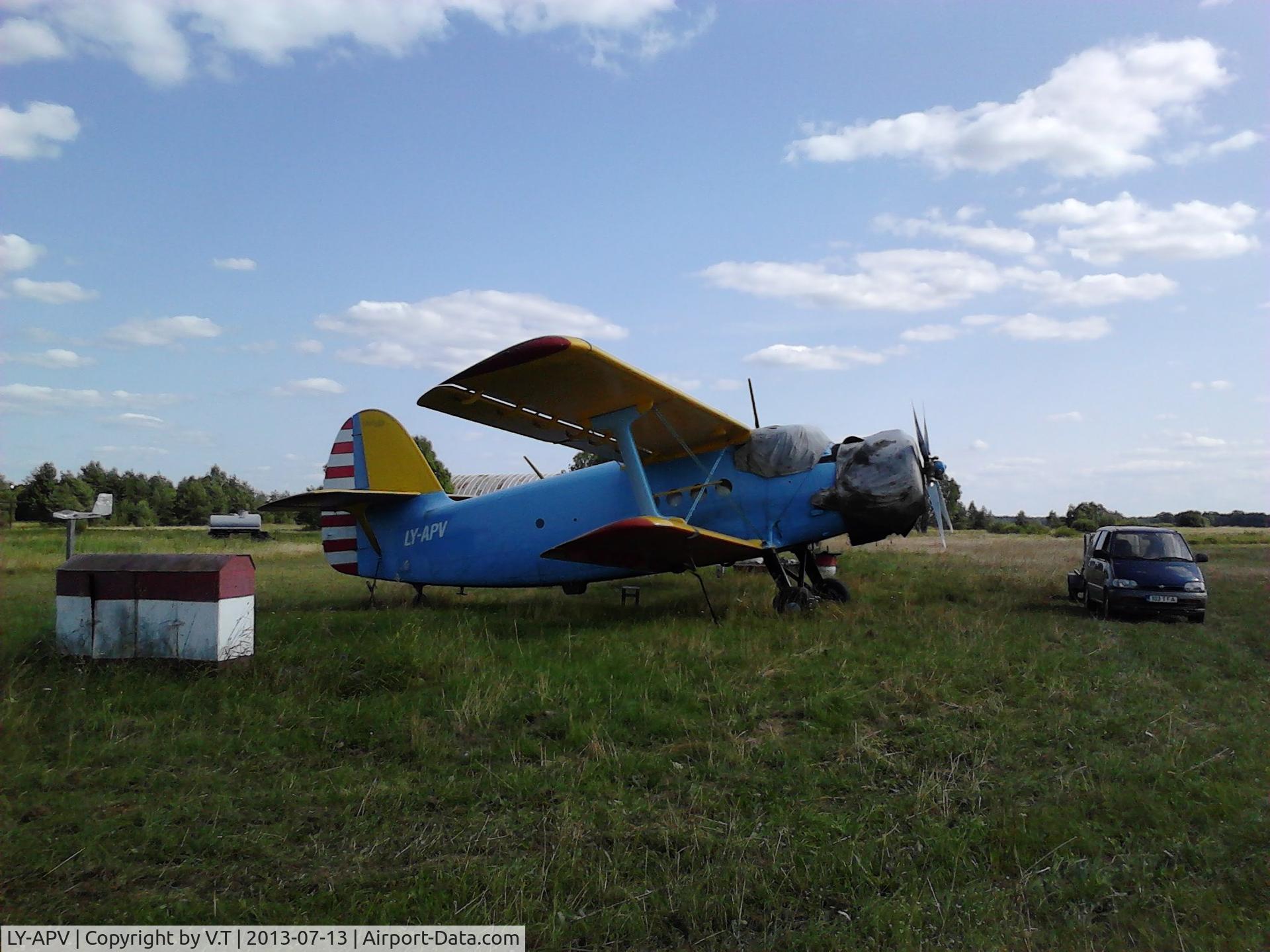 LY-APV, Antonov An-2TP C/N 1G233-23, Antonov @ rapla airfield