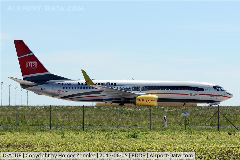 D-ATUE, 2006 Boeing 737-8K5 C/N 34686, The train has coming along twy E6....