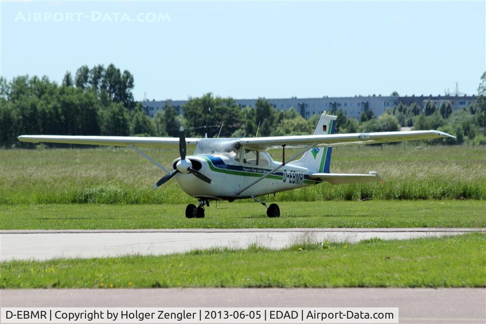 D-EBMR, Reims FR172F Reims Rocket C/N 0123, 44 years old veteran is waiting for a new task ...