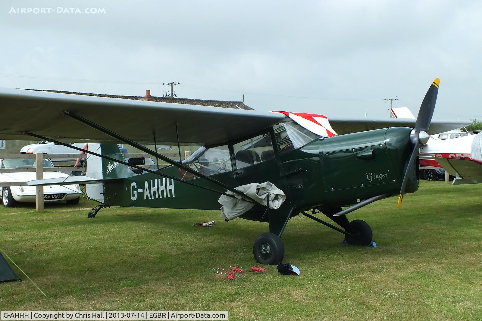 G-AHHH, 1946 Auster J-1N Alpha C/N 2011, at the Real Aeroplane Club's Wings & Wheels fly-in, Breighton