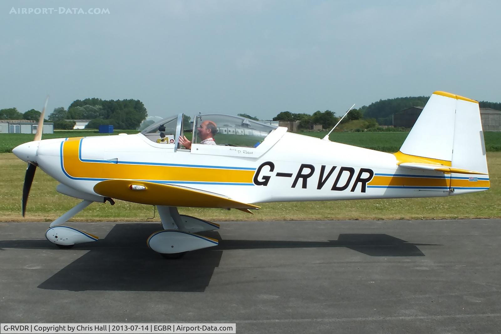 G-RVDR, 2001 Vans RV-6A C/N PFA 181A-13098, at the Real Aeroplane Club's Wings & Wheels fly-in, Breighton