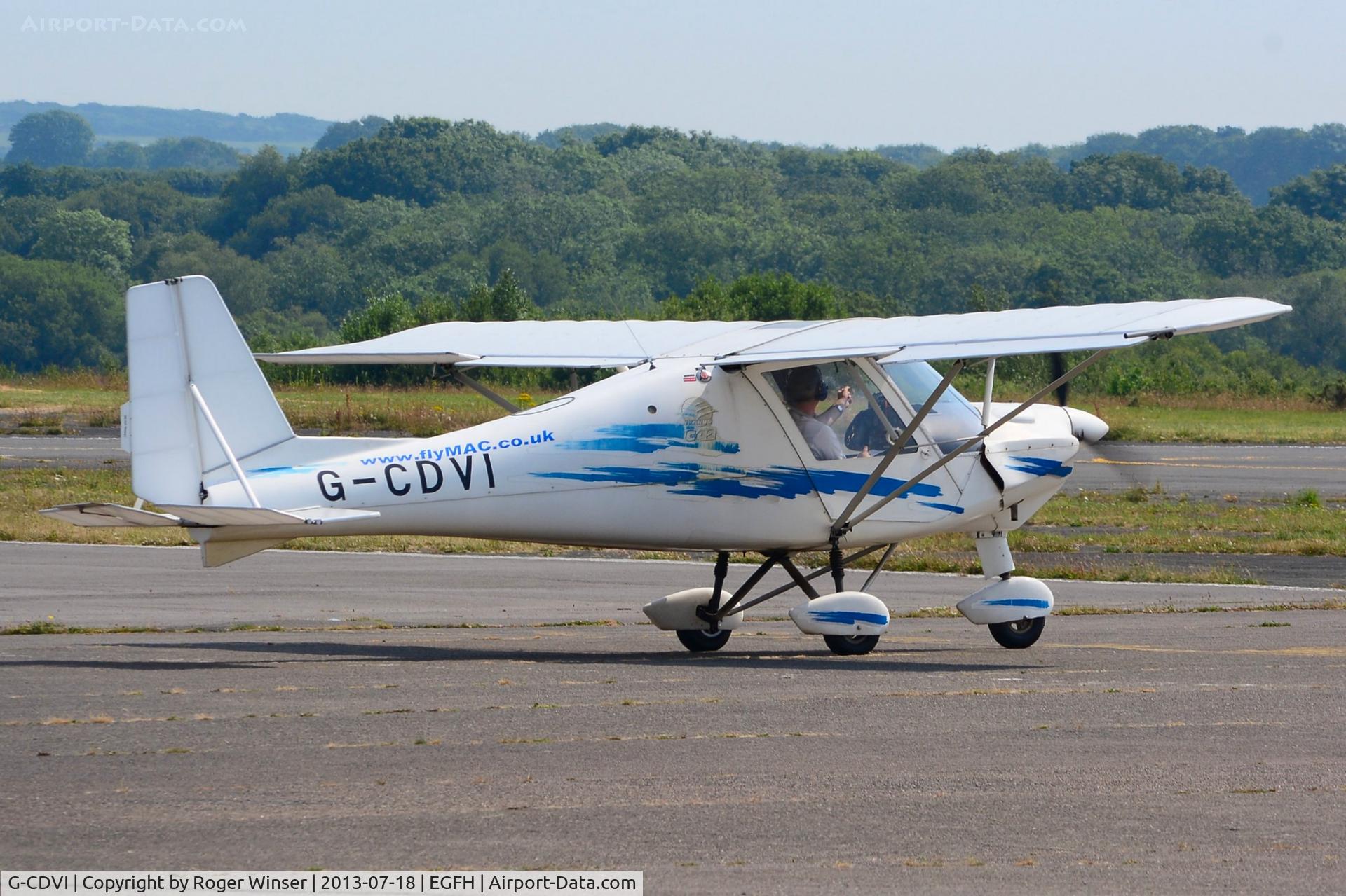 G-CDVI, 2006 Comco Ikarus C42 FB80 C/N 0602-6794, Visiting Ikarus.