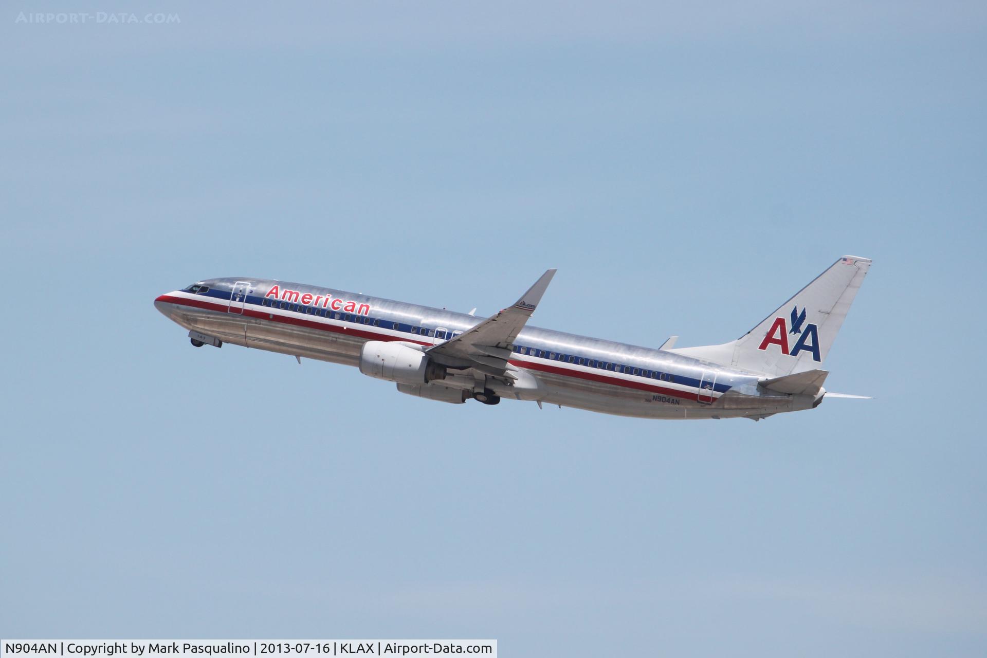 N904AN, 1999 Boeing 737-823 C/N 29506, Boeing 737-800