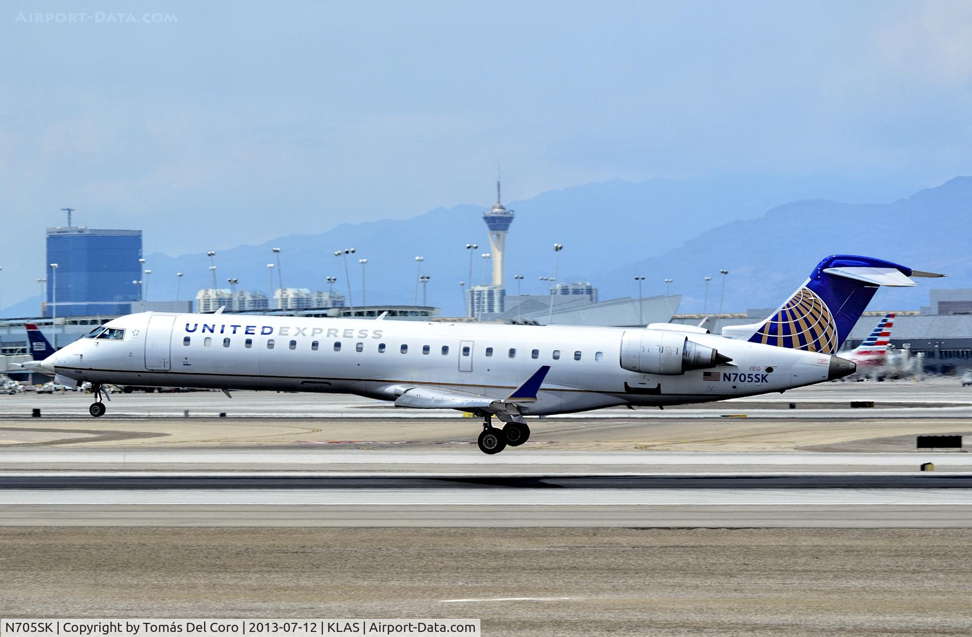 N705SK, 2004 Bombardier CRJ-701 (CL-600-2C10) Regional Jet C/N 10145, N705SK United Express (SkyWest Airlines) Canadair CL-600-2C10 Regional Jet CRJ-700 (cn 10145)

McCarran International Airport (KLAS)
Las Vegas, Nevada
TDelCoro
July 12, 2013