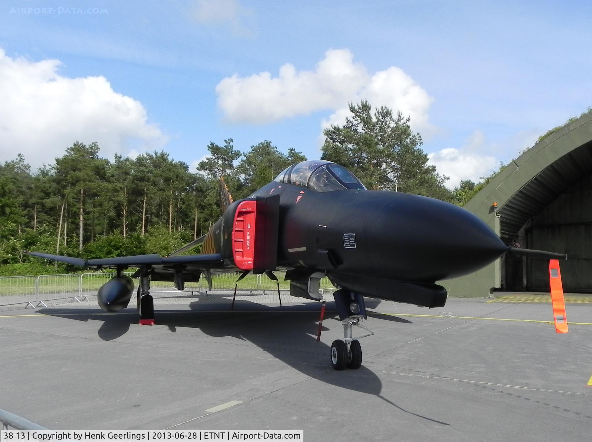 38 13, 1972 McDonnell Douglas F-4F Phantom II C/N 4644, Phantom F-4F Farewell Airshow at Wittmund AFB

Flight Test  x Spcl cs