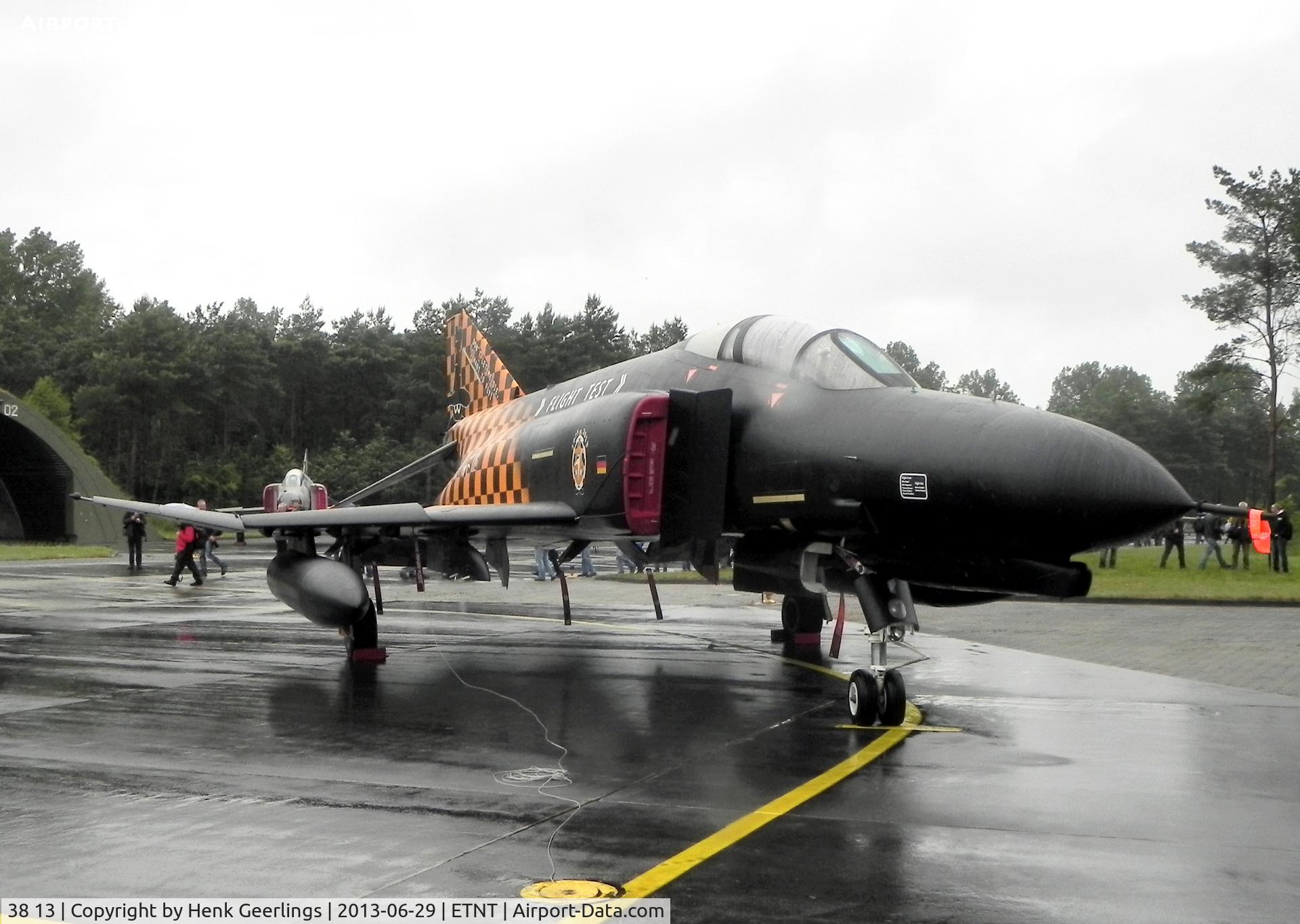 38 13, 1972 McDonnell Douglas F-4F Phantom II C/N 4644, Phantom F-4F Farewell Airshow at Wittmund AFB

Flight Test  x Spcl cs