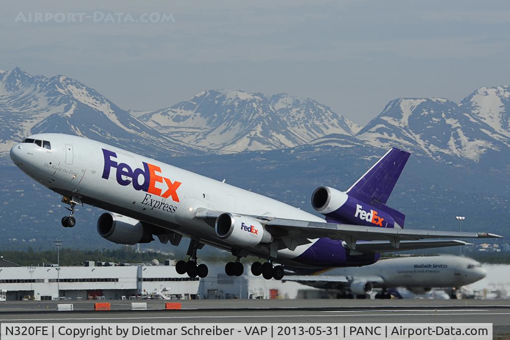 N320FE, 1980 McDonnell Douglas DC-10-30F C/N 47835, Fedex MD10