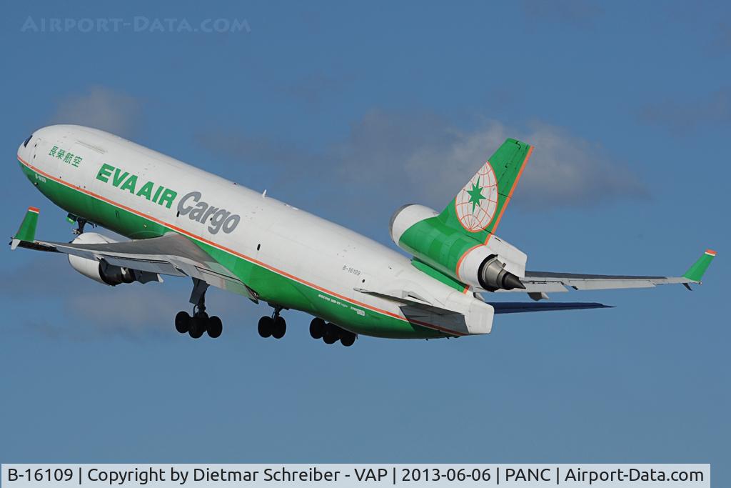 B-16109, 1997 McDonnell Douglas MD-11F C/N 48779, Eva Air MD11