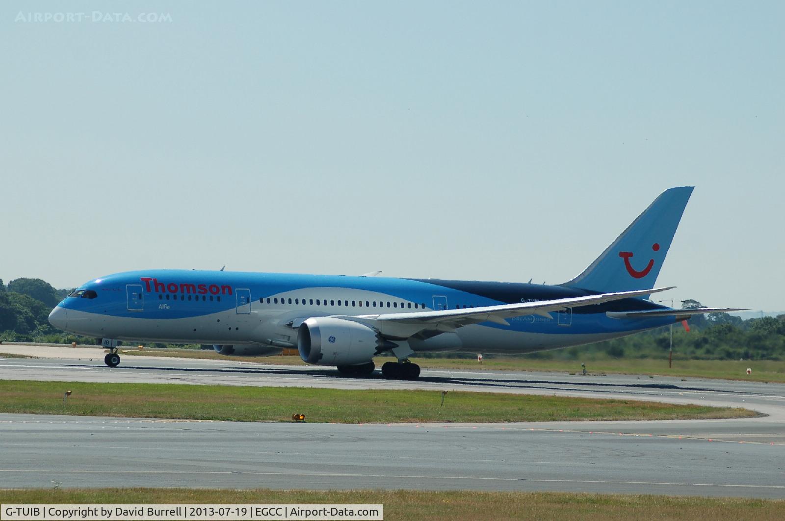 G-TUIB, 2013 Boeing 787-8 Dreamliner C/N 34423, Thomson Boeing 787-8 G-TUIB (Alfie) Taking Off from Manchester Airport