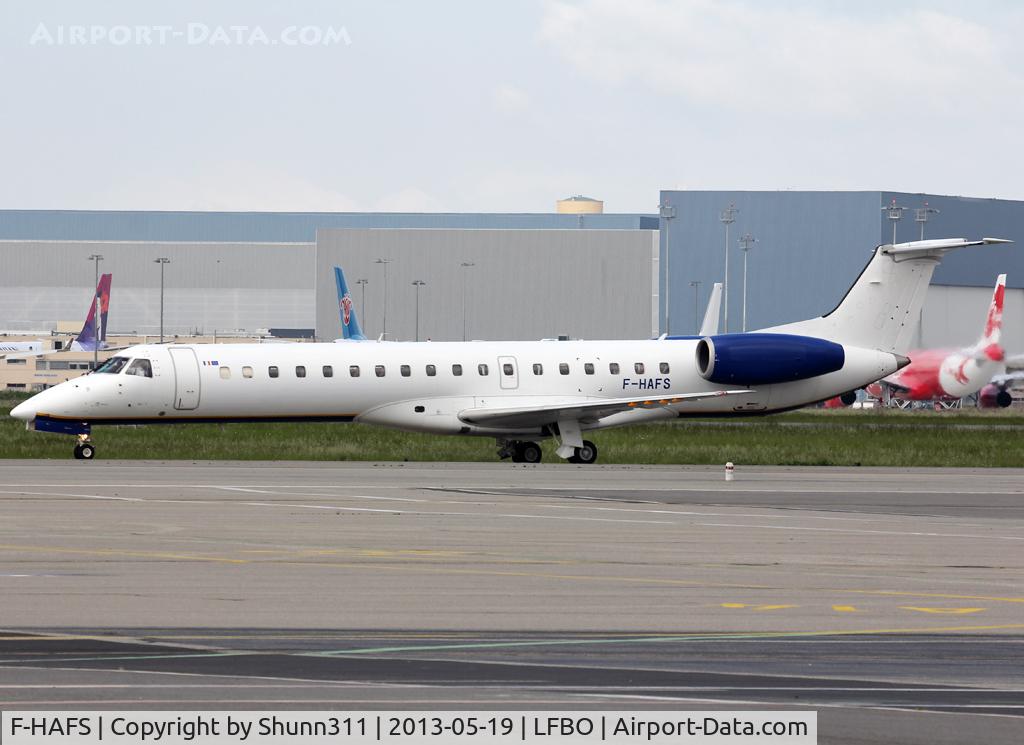 F-HAFS, 1999 Embraer EMB-145EU (ERJ-145EU) C/N 145177, Taxiing to the Old Terminal...