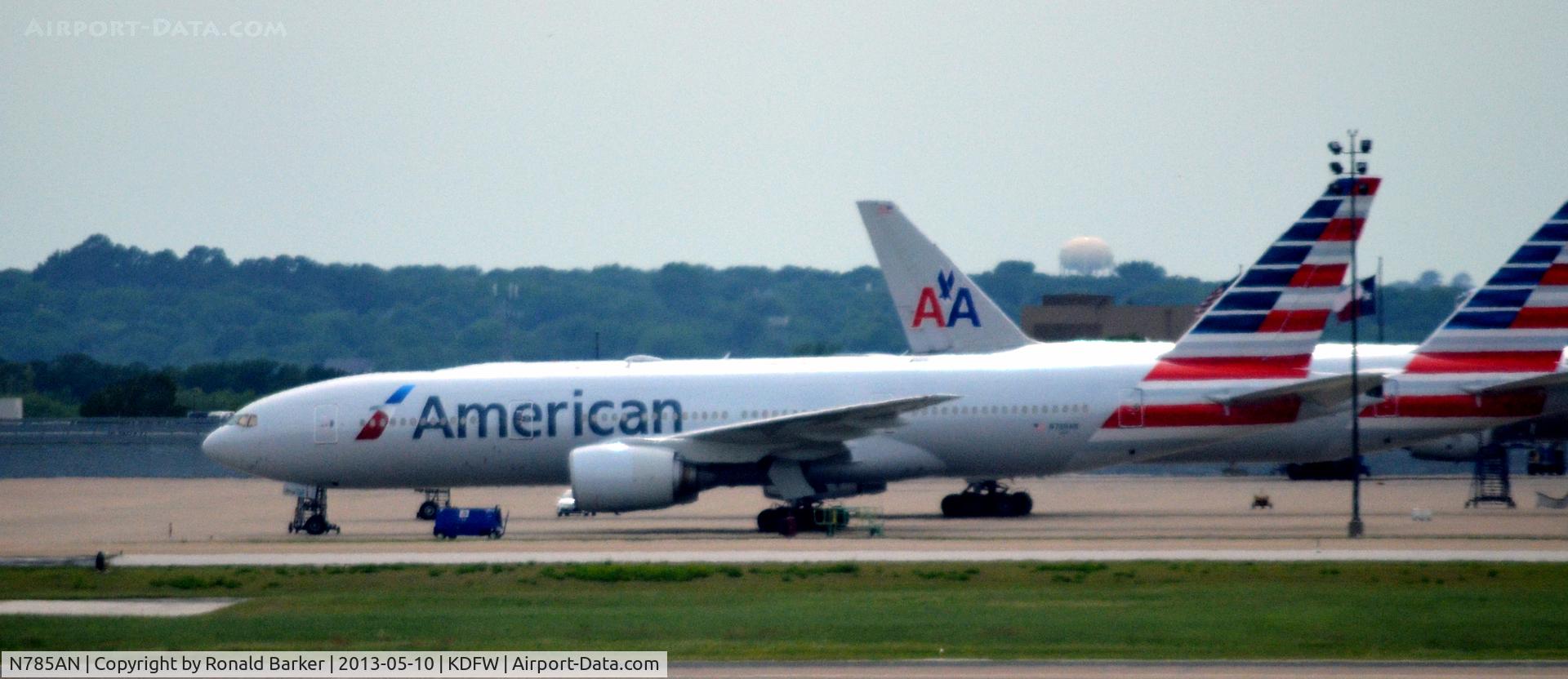 N785AN, 2000 Boeing 777-223/ER C/N 30005, DFW  TX