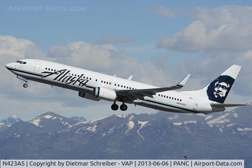 N423AS, 2013 Boeing 737-990/ER C/N 35206, Alaska Airlines Boeing 737-900