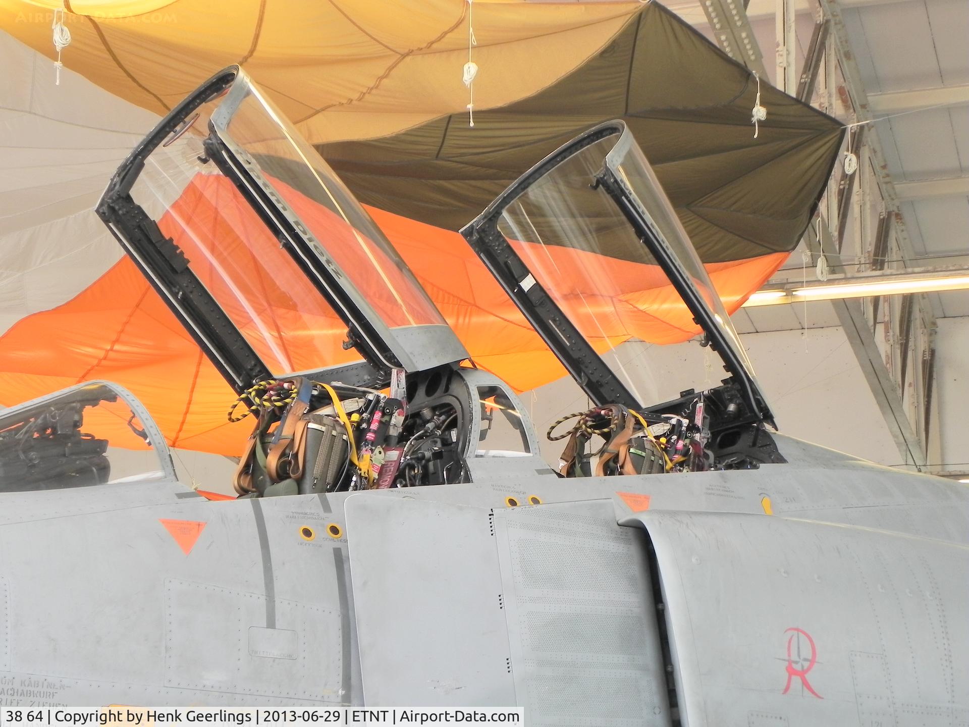 38 64, 1972 McDonnell Douglas F-4F Phantom II C/N 4782, Phantom F-4F Farewell Airshow at Wittmund AFB