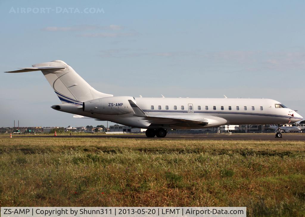 ZS-AMP, 2007 Bombardier BD-700-1A10 Global Express XRS C/N 9230, Parked at the Cargo area...