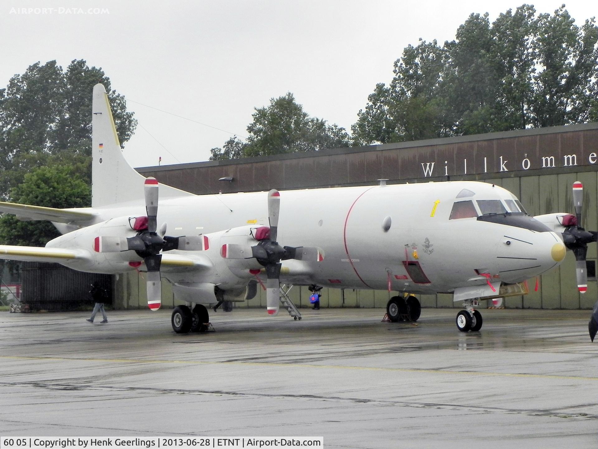 60 05, Lockheed P-3C Orion C/N 285E-5765, Phantom F-4F Farewell Airshow at Wittmund AFB.