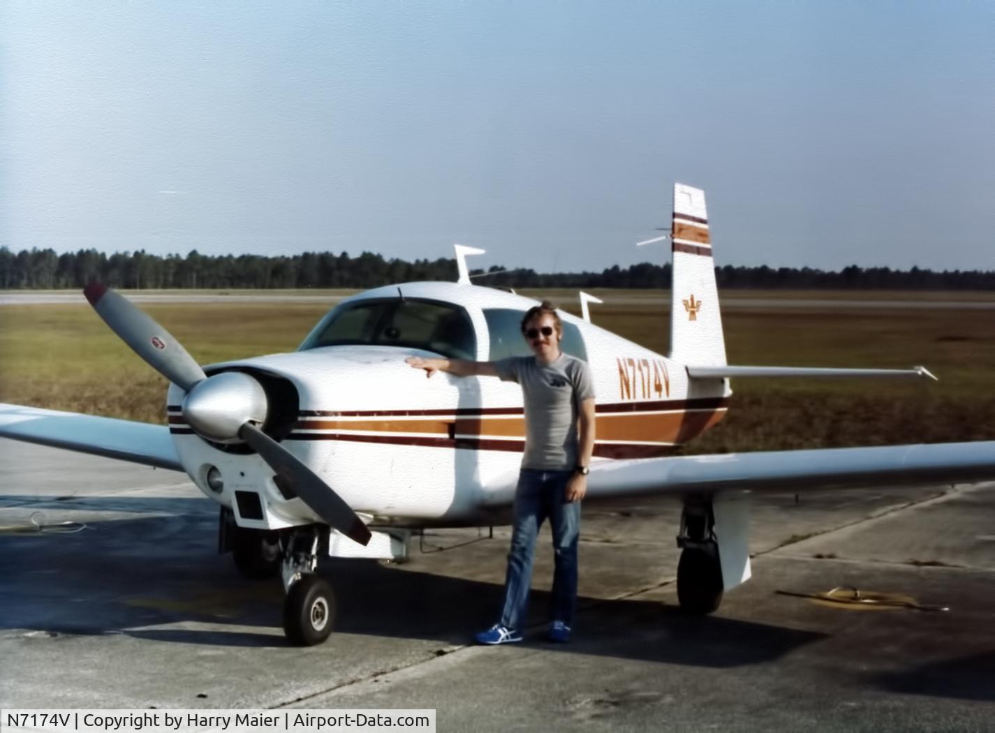 N7174V, 1974 Mooney M20C Ranger C/N 20-0046, Daytona Beach 1975