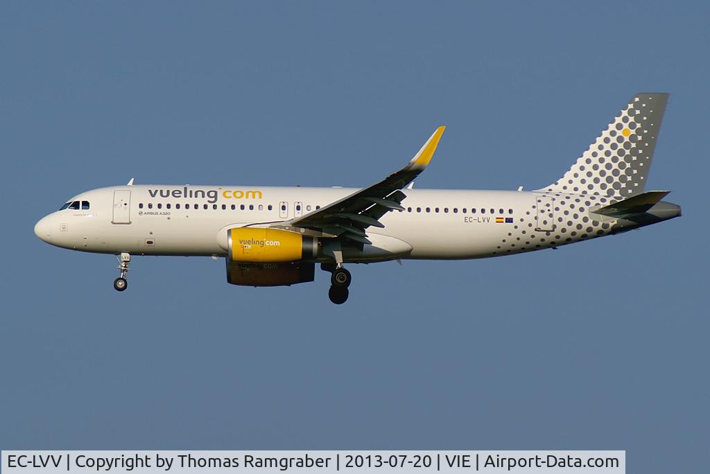 EC-LVV, 2013 Airbus A320-232 C/N 5620, Vueling Airlines Airbus A320