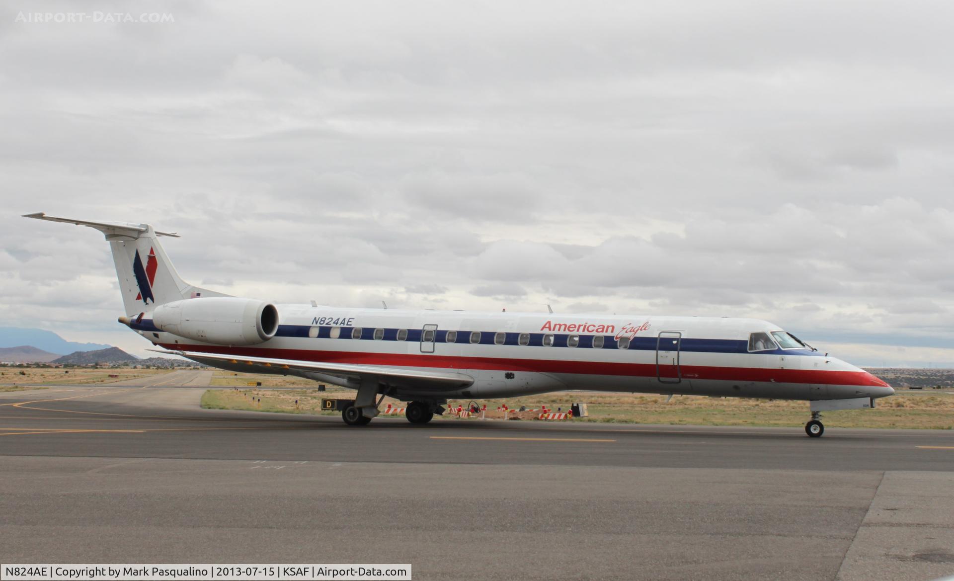 N824AE, 2002 Embraer ERJ-140LR (EMB-135KL) C/N 145584, EMB-135KL