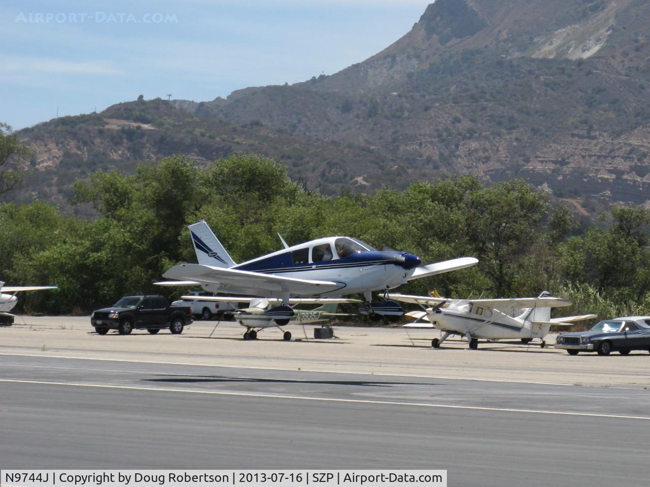 N9744J, 1967 Piper PA-28-180 C/N 28-3940, 1967 Piper PA-28-180 CHEROKEE, Lycoming O&VO-360 180 Hp, takeoff climb Rwy 22