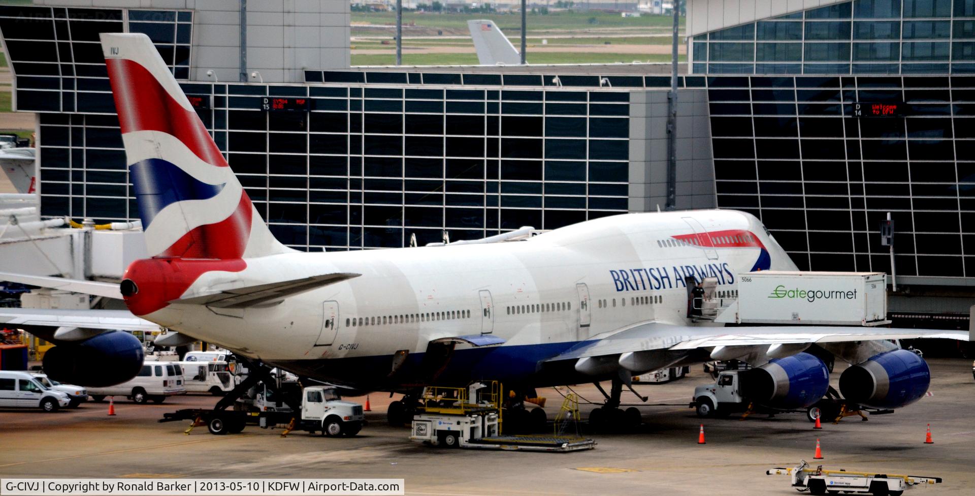 G-CIVJ, 1997 Boeing 747-436 C/N 25817, Gate DFW