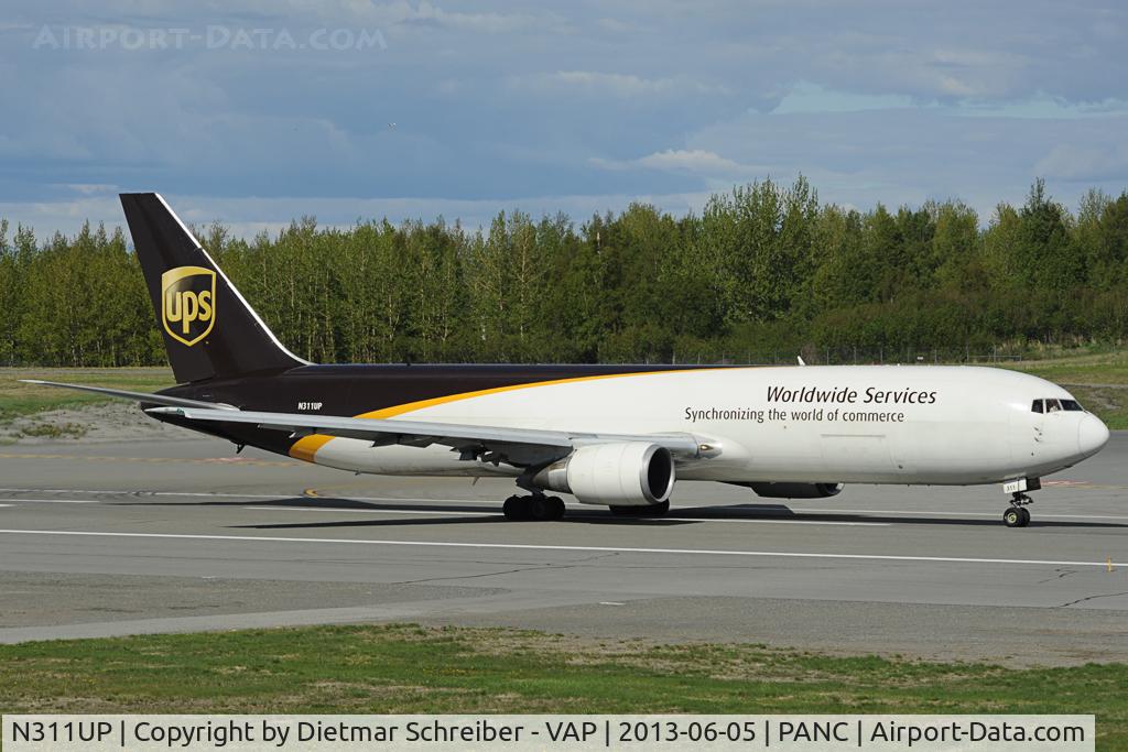 N311UP, 1996 Boeing 767-34AF C/N 27741, UPS Boeing 767-300