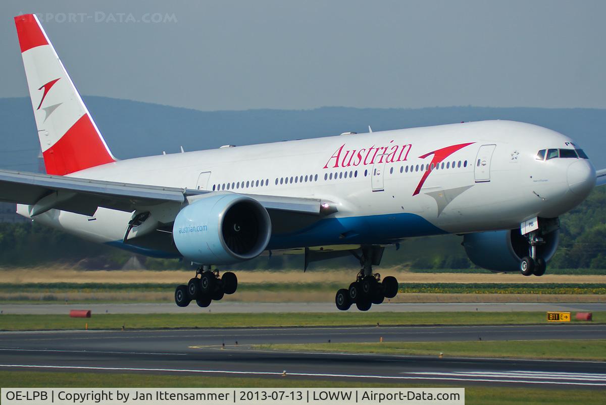 OE-LPB, 1998 Boeing 777-2Z9/ER C/N 28699, oe-lpb @ loww