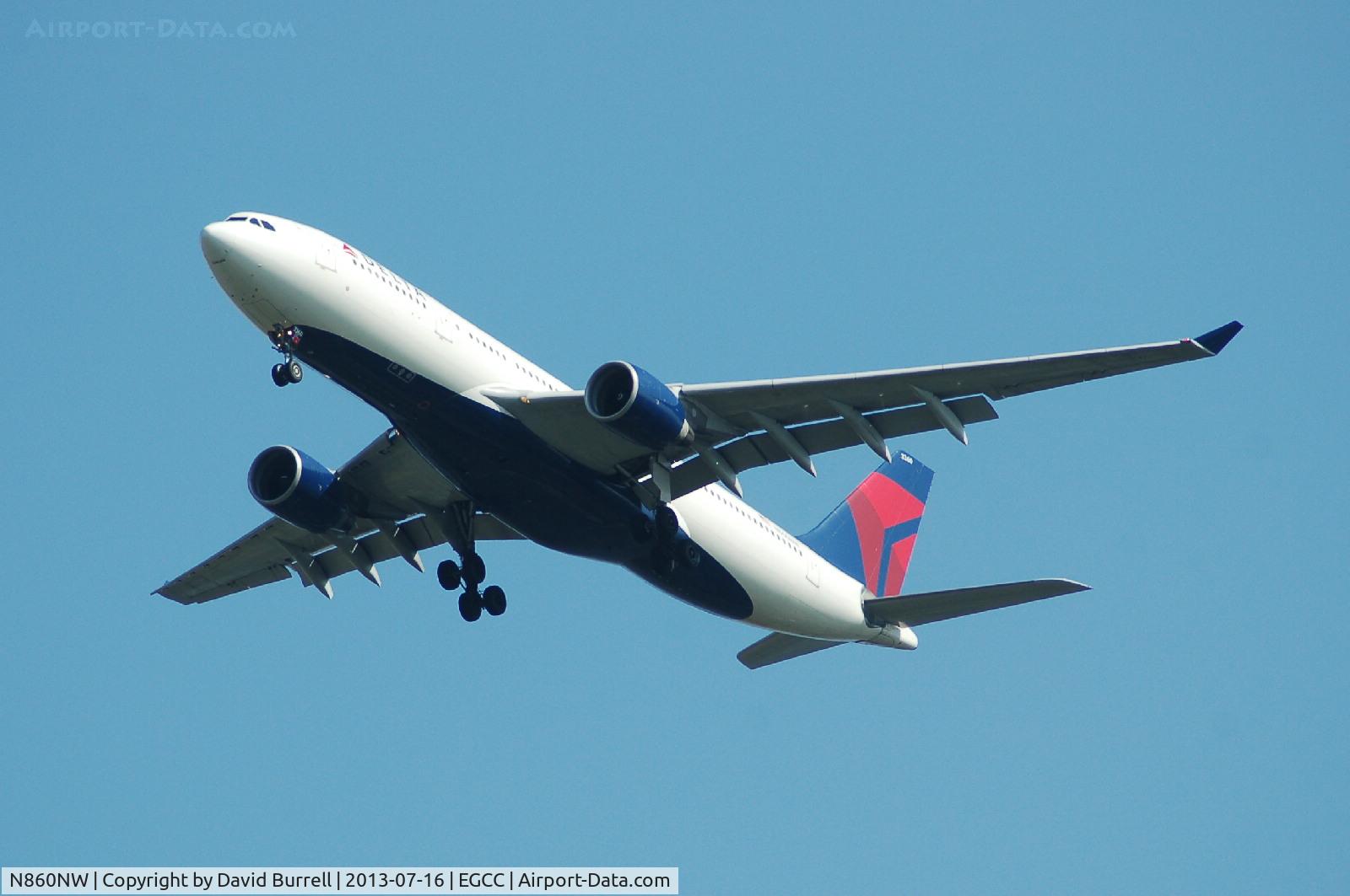 N860NW, 2006 Airbus A330-223 C/N 778, Delta Air Lines Airbus A330 N860NW On approach to Manchester Airport.