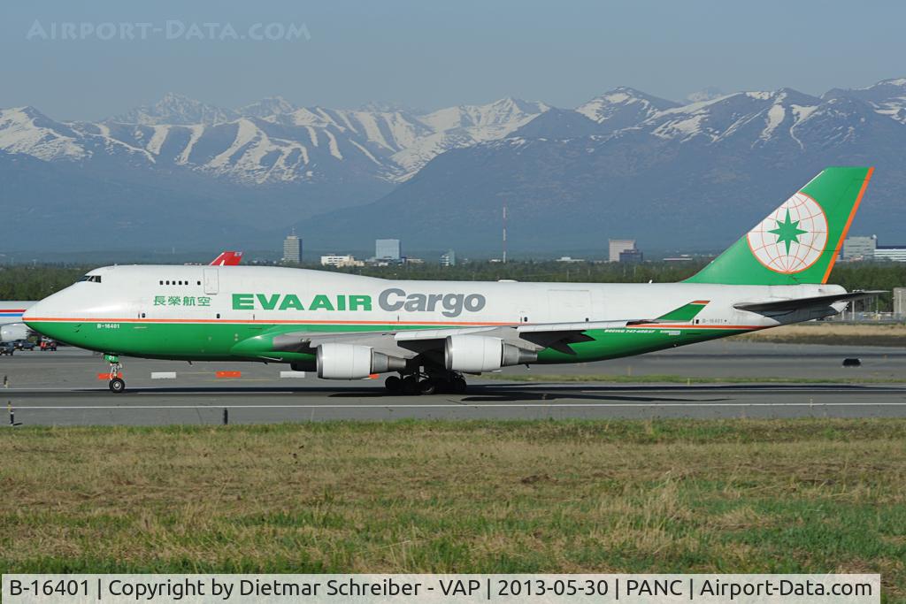 B-16401, 1992 Boeing 747-45EBD(SF) C/N 27062, Eva Air Boeing 747-400