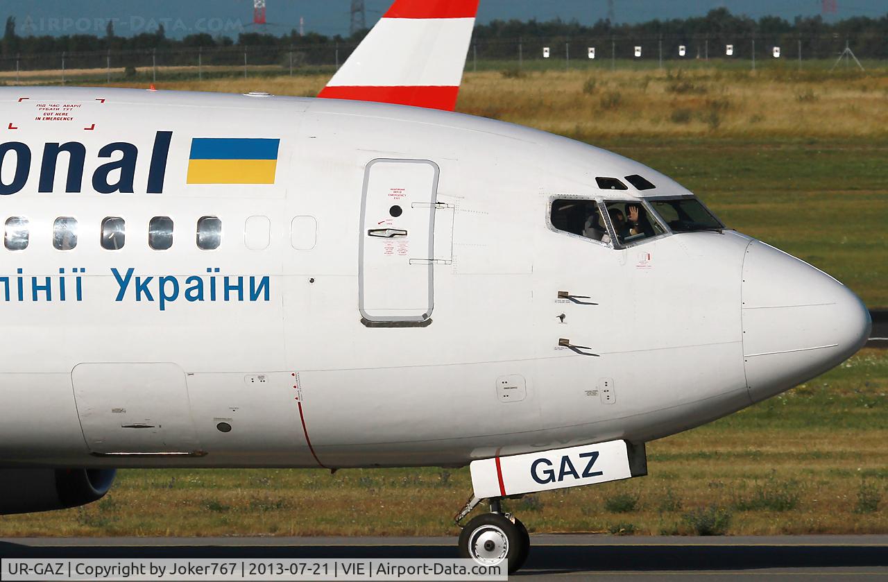 UR-GAZ, 1992 Boeing 737-55D C/N 27418, Ukraine International Airlines