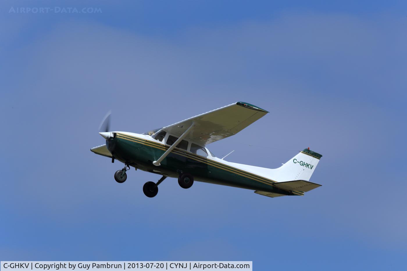 C-GHKV, 1975 Cessna 172M C/N 17264652, @ CYNJ