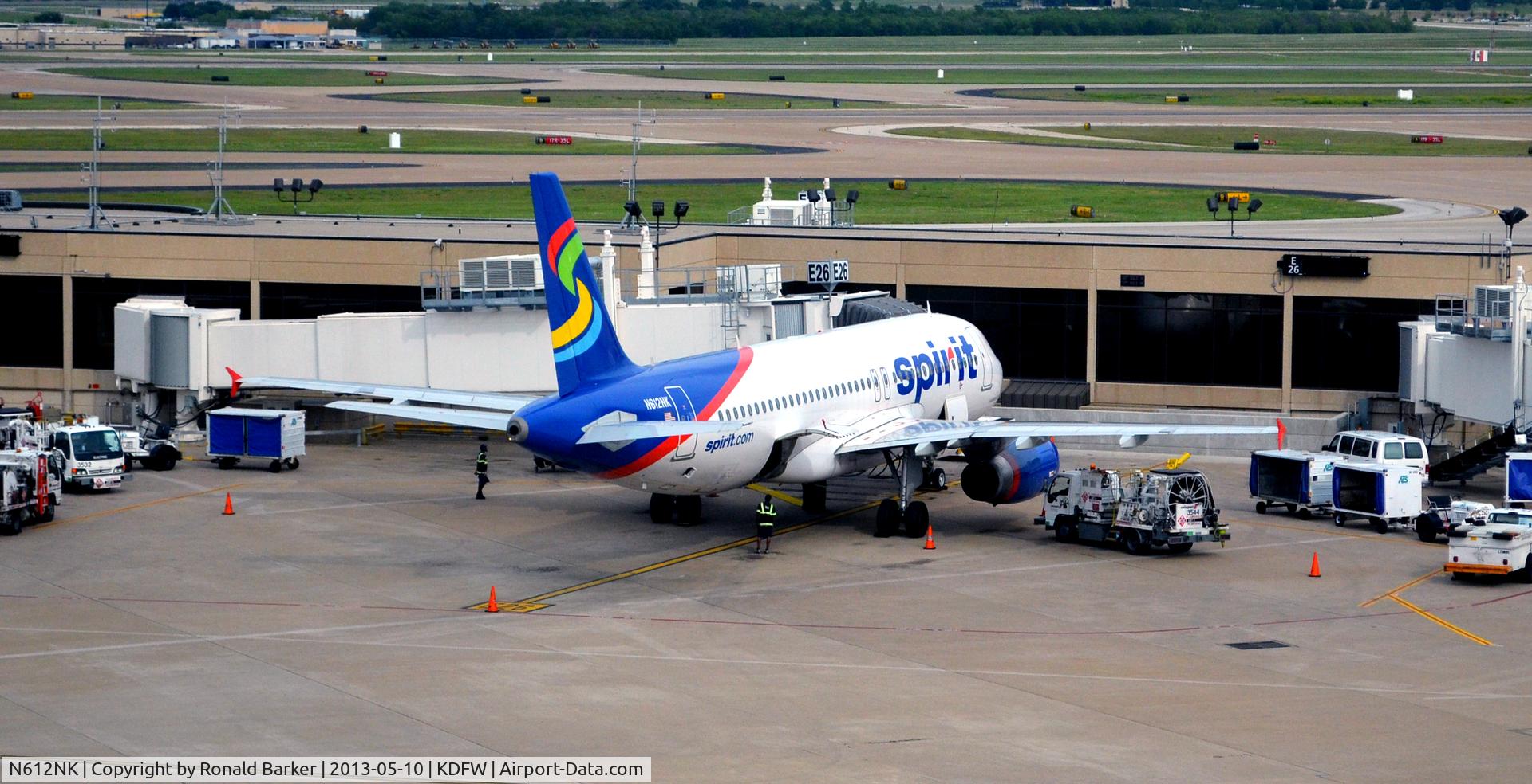 N612NK, 2012 Airbus A320-232 C/N 5029, Gate E26  DFW