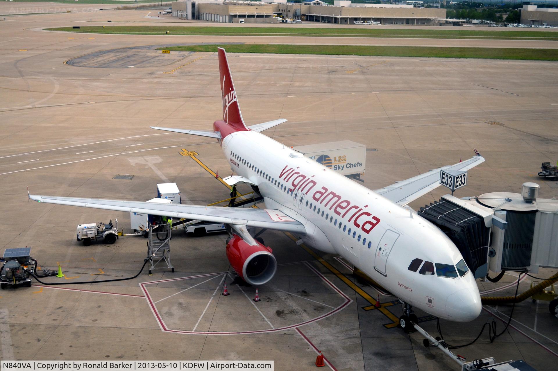 N840VA, 2011 Airbus A320-214 C/N 4616, Gate E33  DFW
