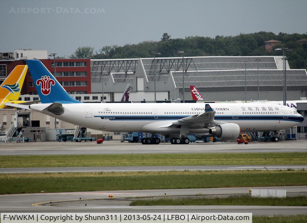 F-WWKM, 2013 Airbus A330-343X C/N 1425, C/n 1425 - To be B-5922