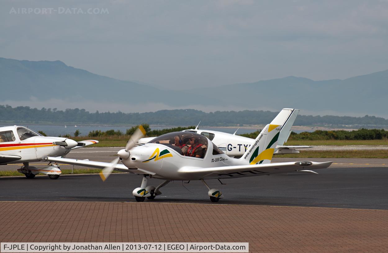 F-JPLE, TL Ultralight TL-2000 Sting C/N Not found F-JPLE, A French registered Sirius kit aircraft departing from Oban Airport.