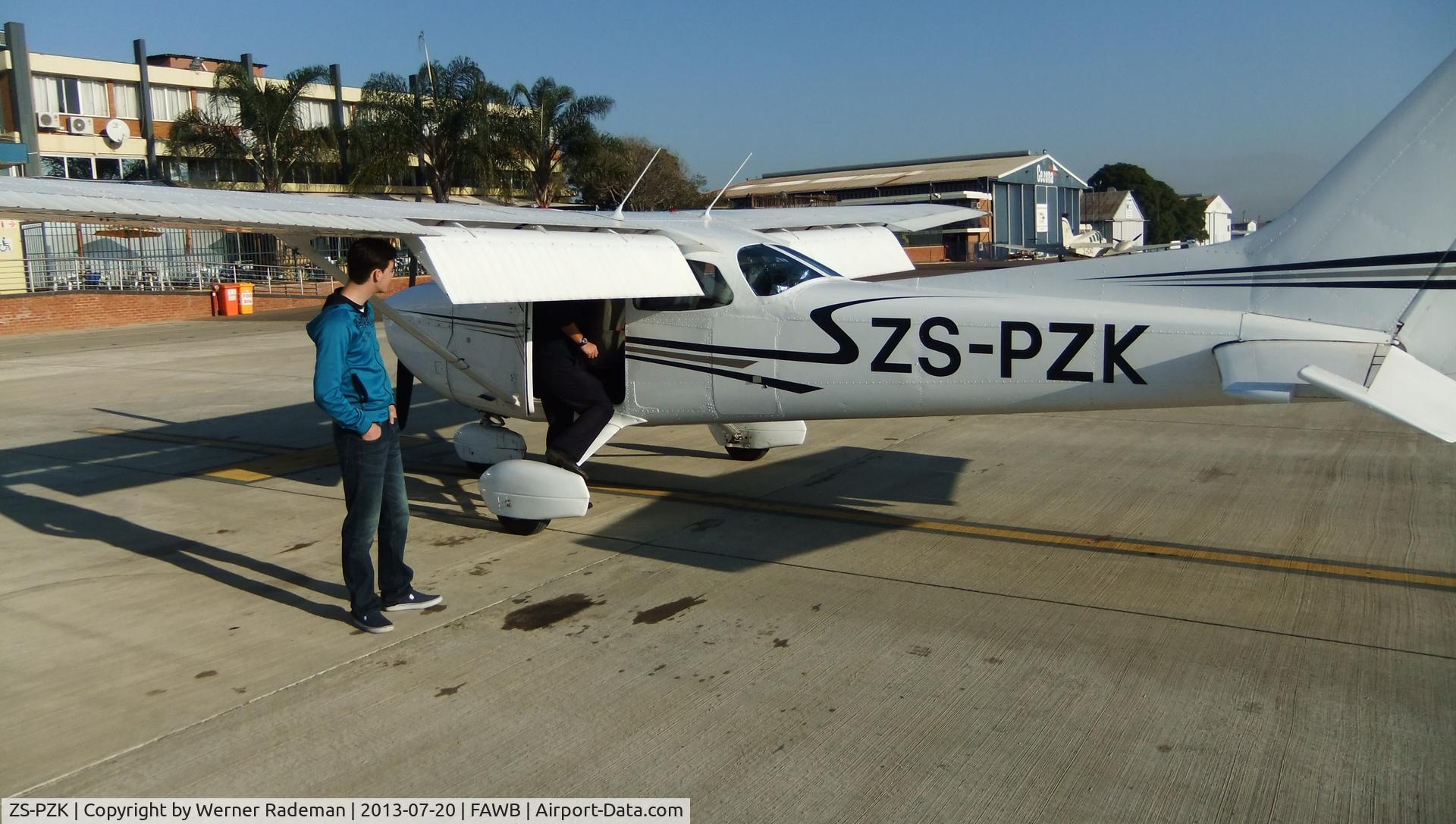 ZS-PZK, Cessna 172N Skyhawk C/N 17271790, ZS-PZK at Wonderboom Airport, Pretoria, South Africa