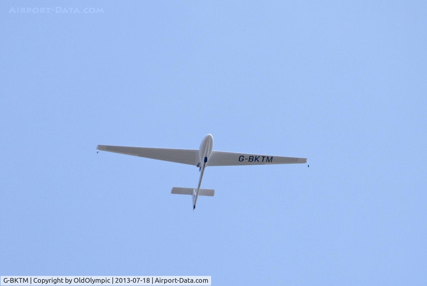 G-BKTM, 1976 PZL-Bielsko SZD-45A Ogar C/N B-656, Overhead Hayling Island