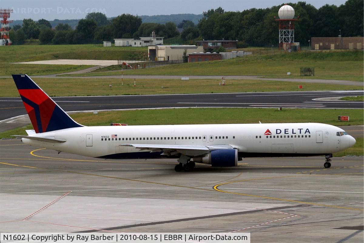 N1602, 1999 Boeing 767-332 C/N 29694, N1602   Boeing 767-332ER [29694] (Delta Air Lines) Brussels~OO 15/08/2010